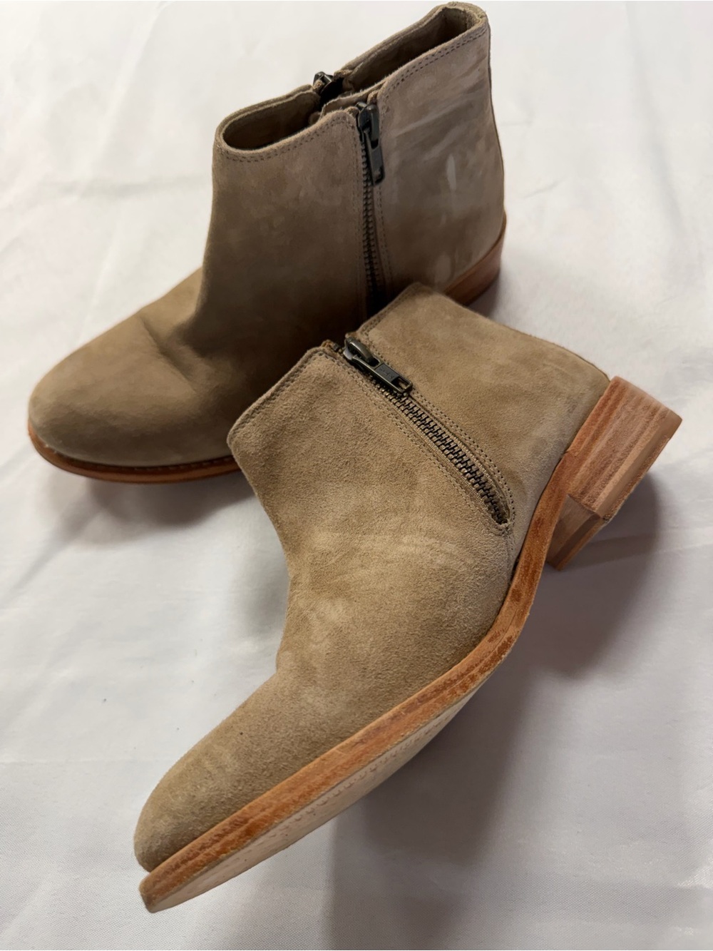 Johnston & Murphy Women's Nubuck Ankle Boots in Taupe with both Side Zipper